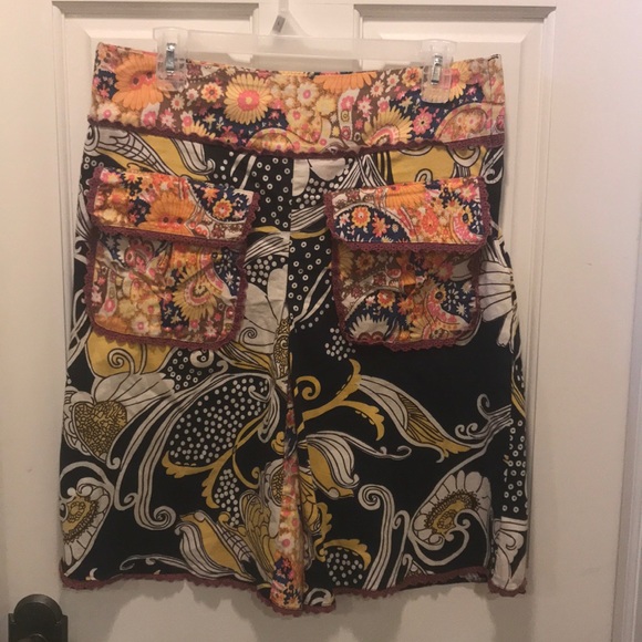 Inner Child Floral Skirt - Picture 1 of 4